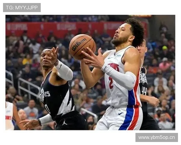 库里伤膝不愈仍砍29分 末节失绝杀